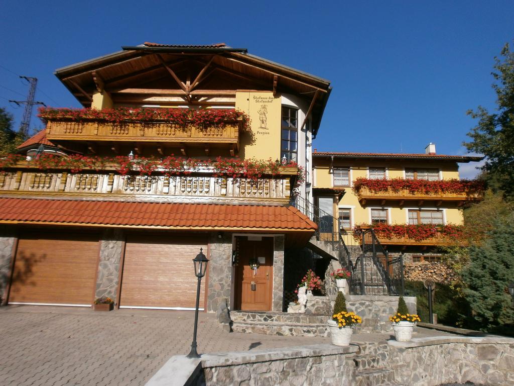 Penzion Stefanshof Kremnica Buitenkant foto
